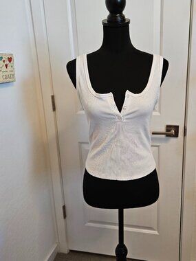 Francesca Tank Top for Women Scoop Neck Ribbed w/buttons size M